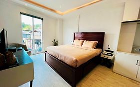 Bed Station 210