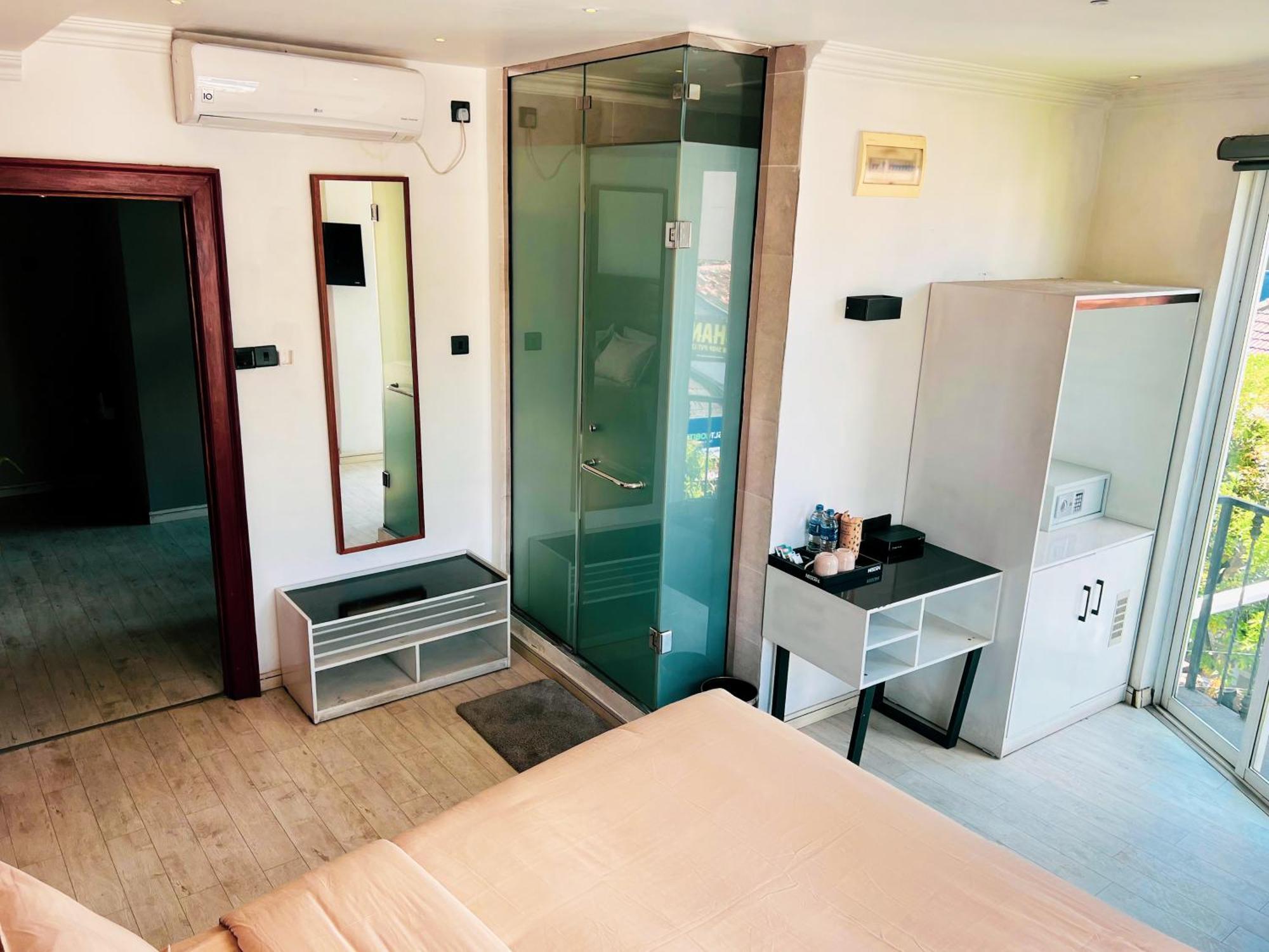 Bed Station 210 Hotel Kandy Exterior photo