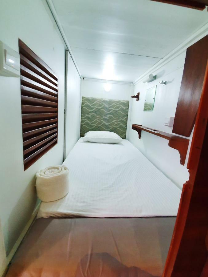 Bed Station 210 Hotel Kandy Exterior photo